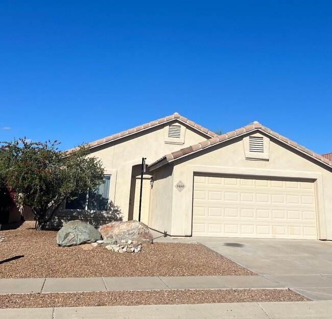 Primary Photo - 5484 W Dove of Peace Dr