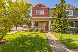 Building Photo - 2501 Carson Loop