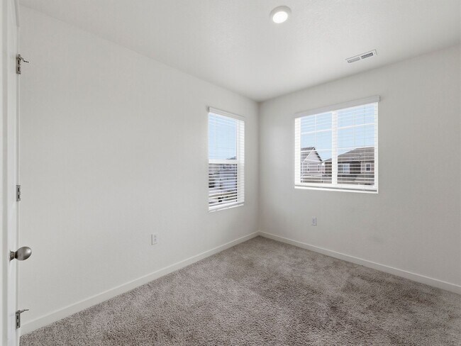 Building Photo - Beautiful Home in Severance with 3-Car Garage, Fenced Yard, and Central A/C!