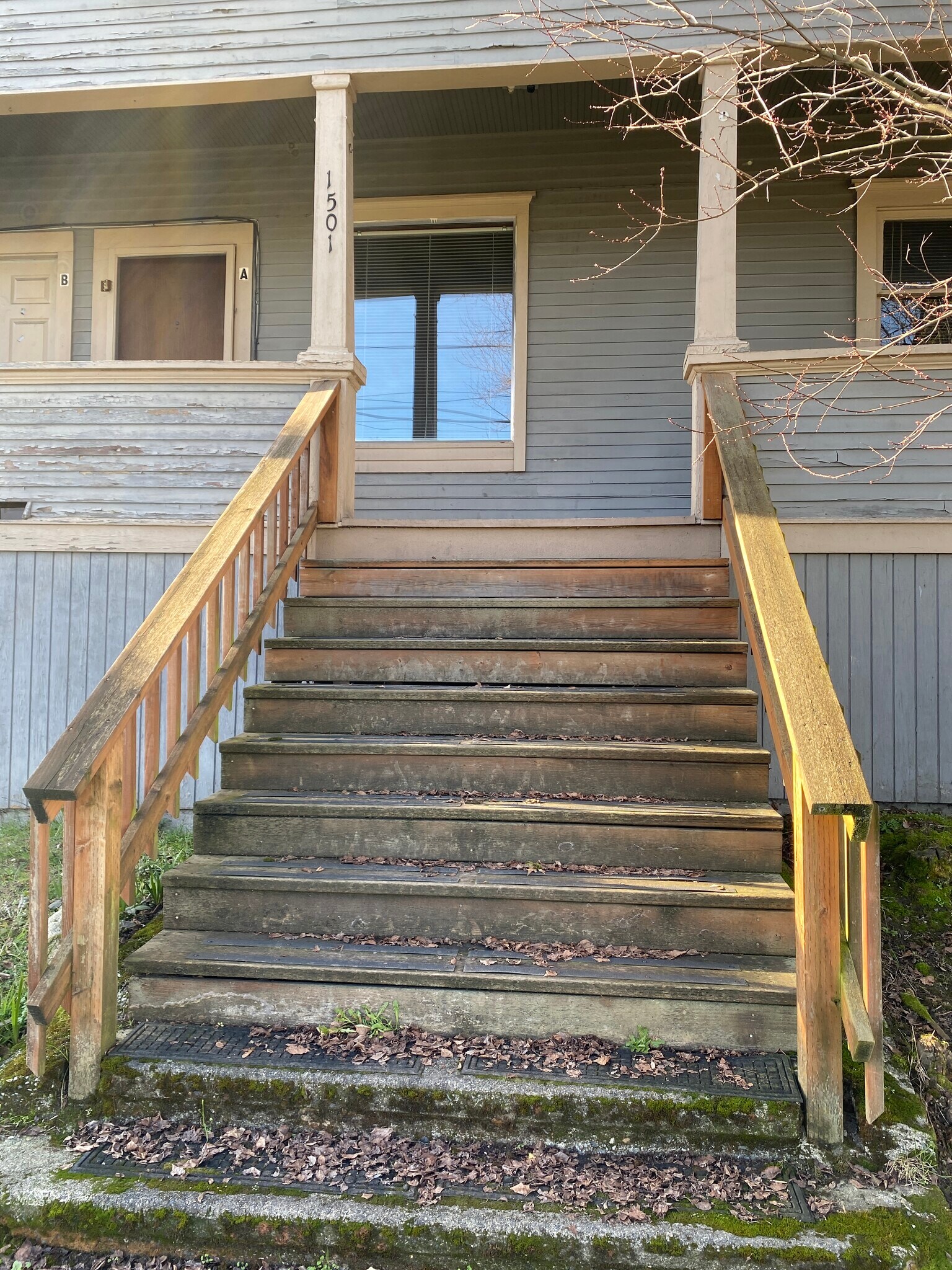 Building Photo - 1501 Sturgus Ave S