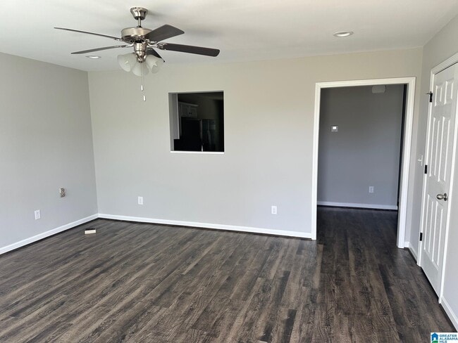 Building Photo - 162 Crocker Rd