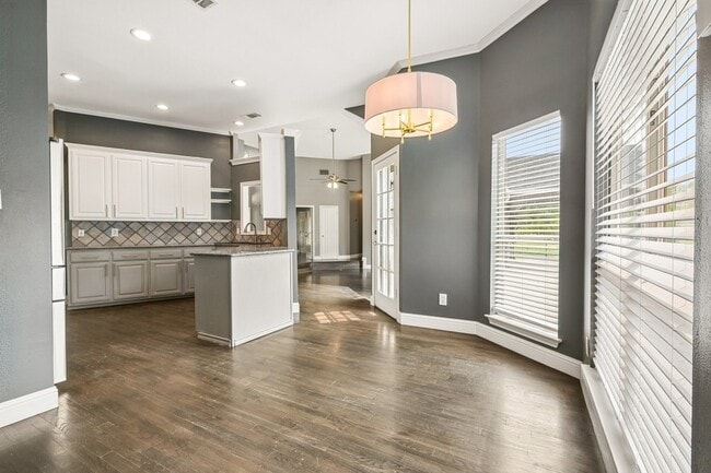 Building Photo - 1380 Meandro Ria Ln