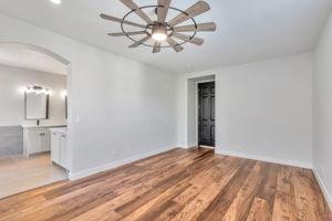 Building Photo - 7531 Edinburgh Way