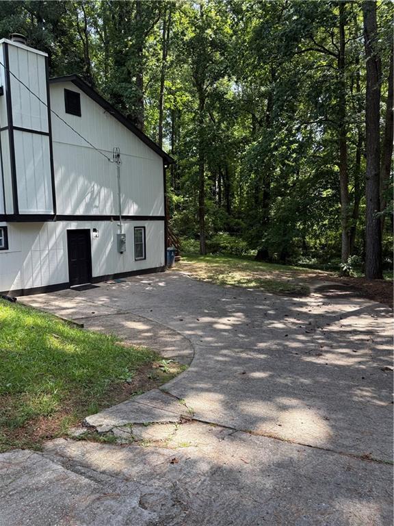 Building Photo - 721 Wedgewood Dr