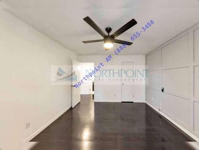 Building Photo - 309 Countryside Pl
