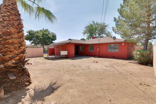 Building Photo - 821 Griffith Ave