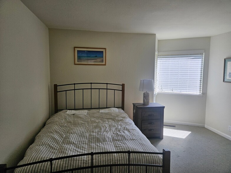 Building Photo - 962 Ferdinand Ave