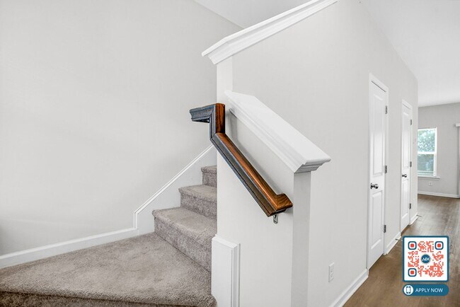 Building Photo - 1.5 Miles to Downtown Bluffton – Dive Into...