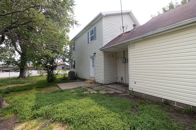 Building Photo - 4836 Meadow Lark Ln