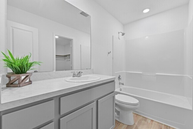 Building Photo - 22156 Juniper Crossing Dr