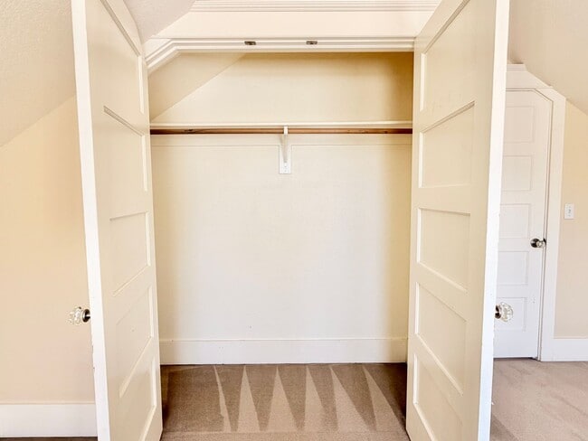 Building Photo - 2 Weeks Free! Charming Craftsman with Solar Savings, Hardwood Floors, and Private Backyard - Move...