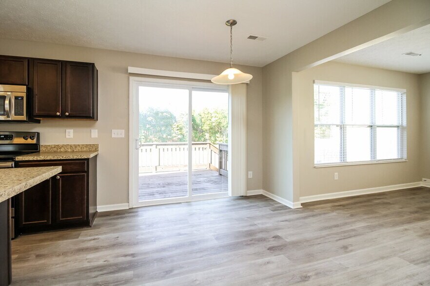 Building Photo - 313 Grovedale Trace