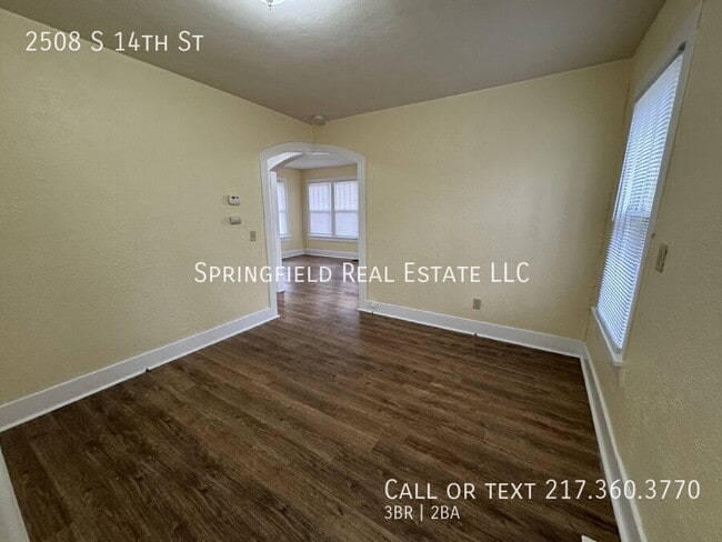 Building Photo - 2508 S 14th St