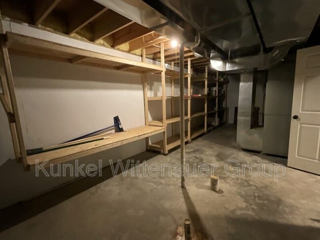 Building Photo - 329 Ring of Kerry Dr