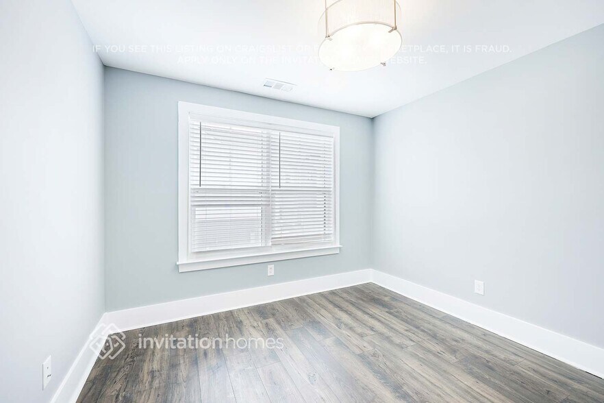 Building Photo - 1216 49th Ave N