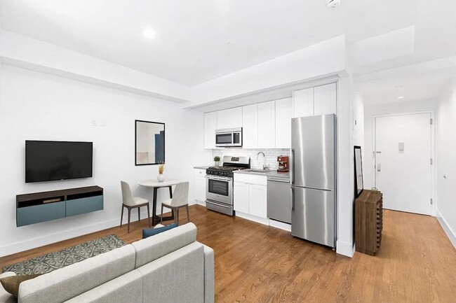 Building Photo - 1 bedroom in NEW YORK NY 10002