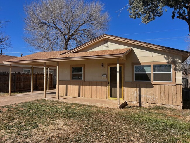 Primary Photo - Remodeled 3/1 in Central Lubbock