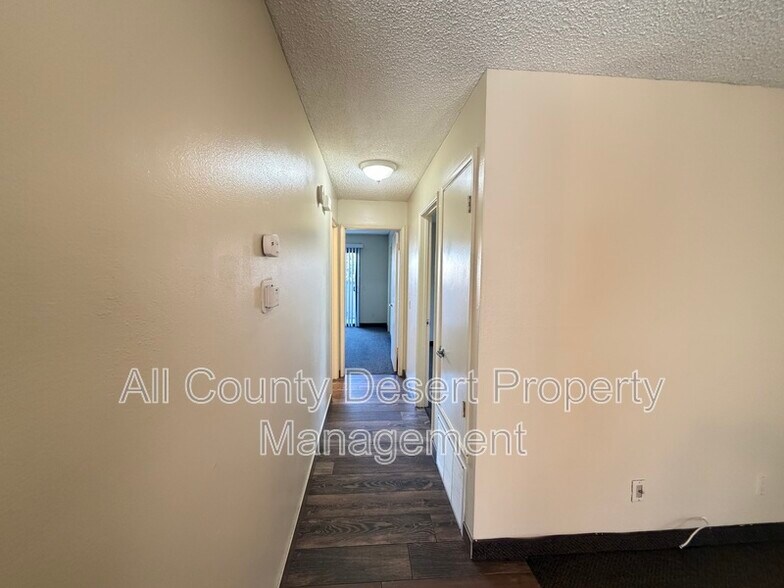 Building Photo - 13079 Eliseo Rd