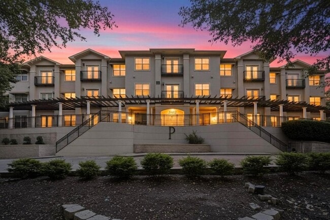 Primary Photo - 3102 Kings Rd