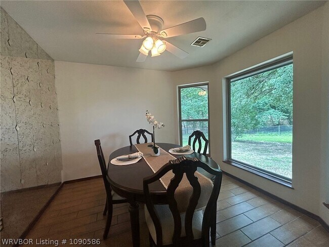 Building Photo - 17793 Orchard Ln