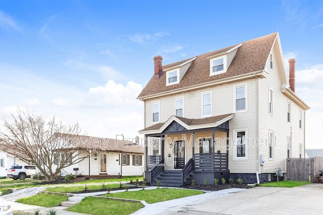 Building Photo - 226 Greenwich Ave