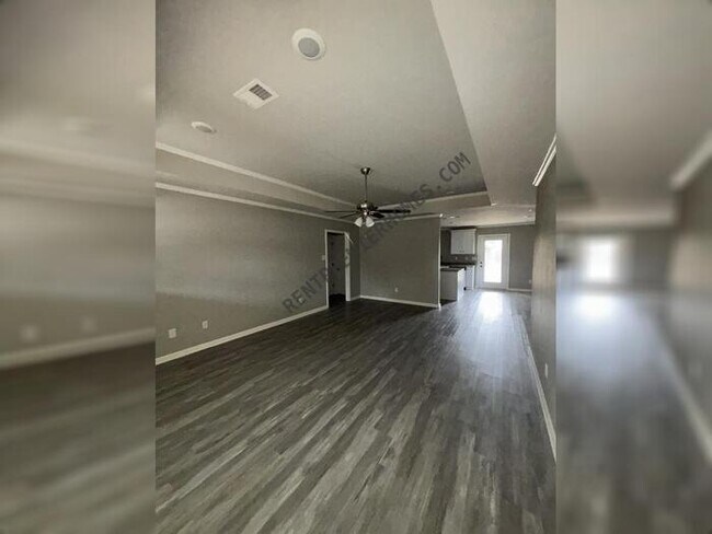 Building Photo - 50 Buena Vis Dr