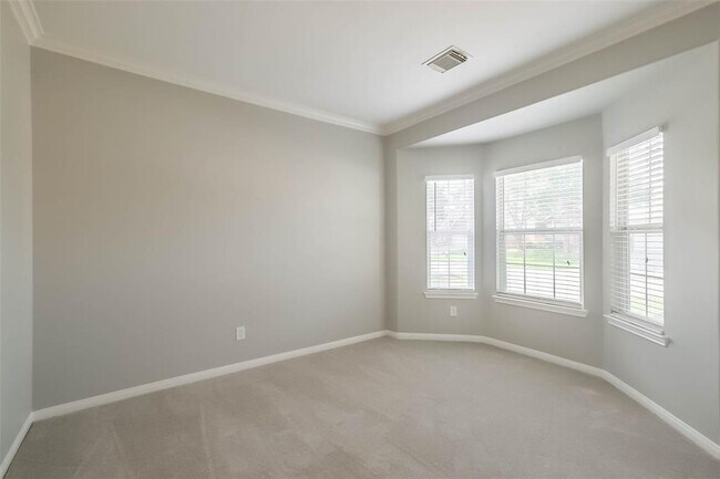 Building Photo - 17627 Quiet Loch Ln