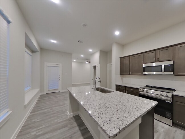 Building Photo - 22710 Terrazzo Dr