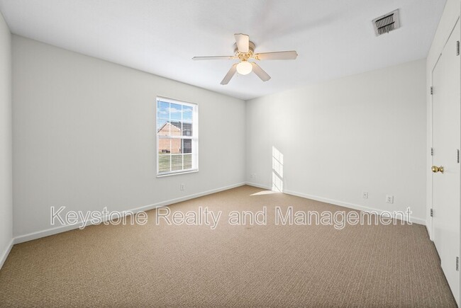 Building Photo - 3312 Royster Ln