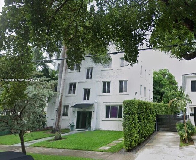 Primary Photo - 333 SW 30th Rd