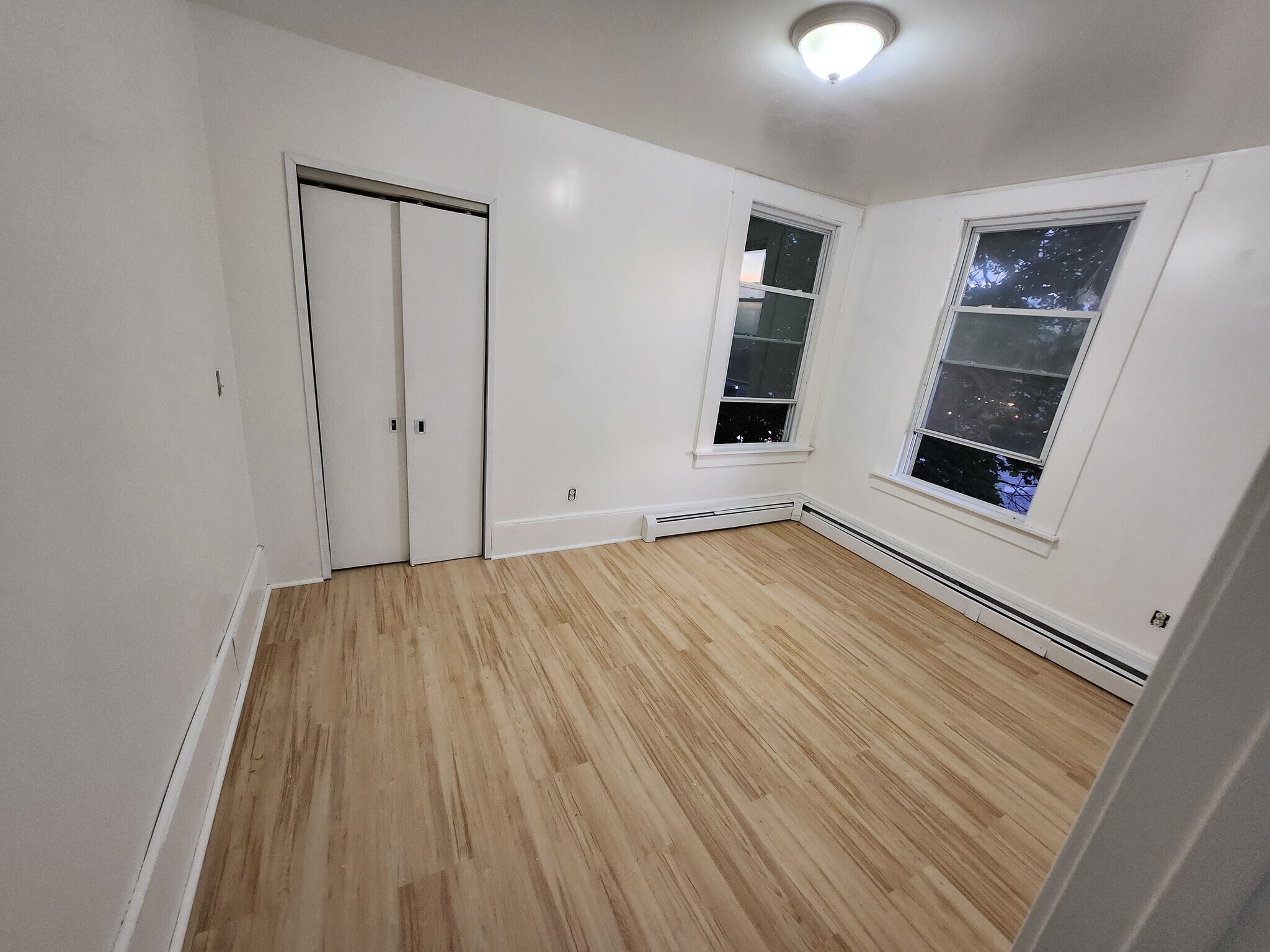 Bedroom - 84 Salem St