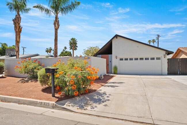 Building Photo - 73425 San Nicholas Ave