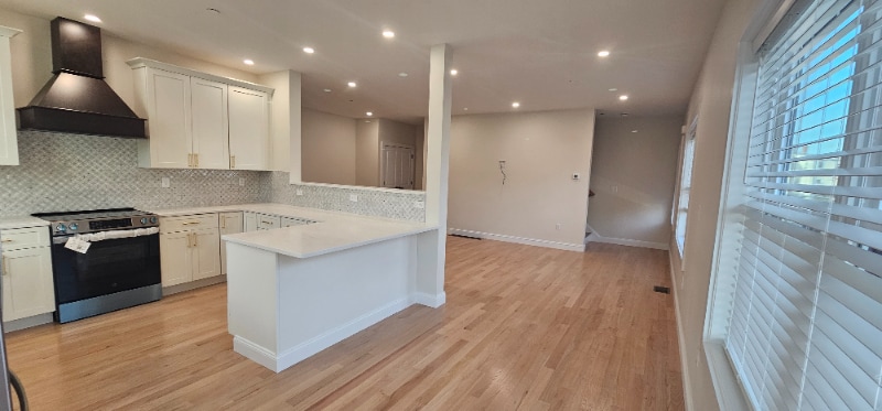 Building Photo - 15 Hadley Pl