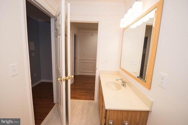 Building Photo - 5482 Royal Mile Blvd