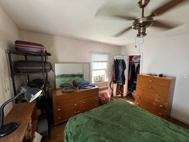 Building Photo - Adorable 2bdrm/1bth Ranch Style Home Conve...