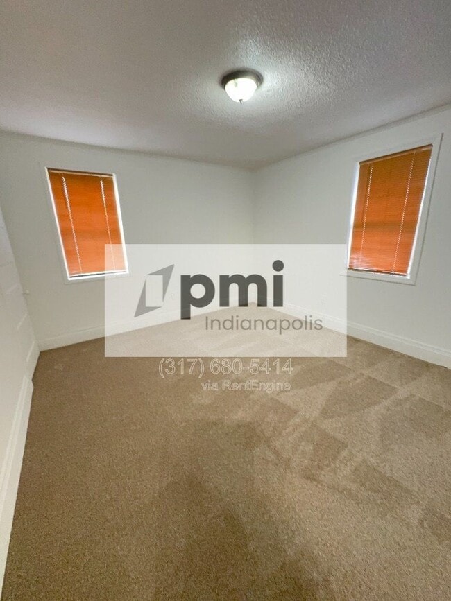 Building Photo - 955 S 22nd St