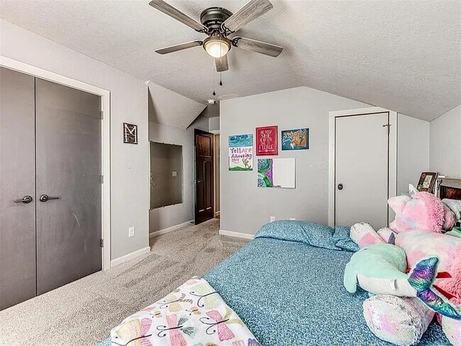 Building Photo - 2912 Canyon Oaks Ct