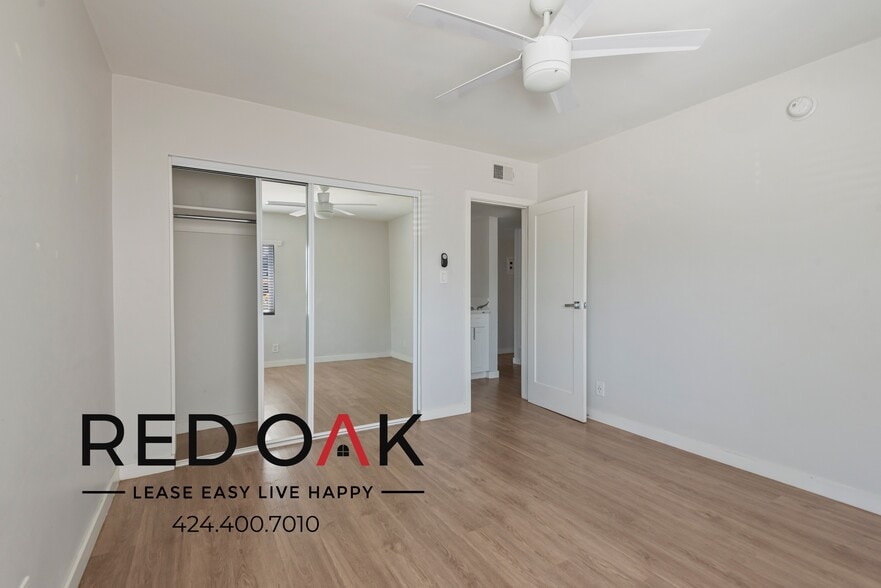 Building Photo - 1942 S Garth Ave