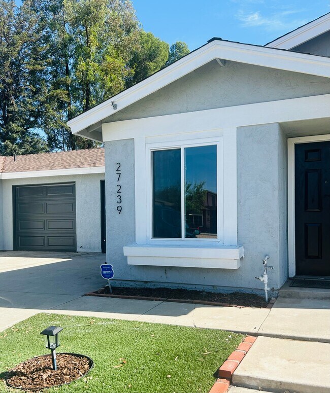 Building Photo - 27239 Coronado Way