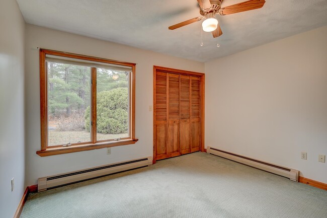 Building Photo - 57 Fawn Dr