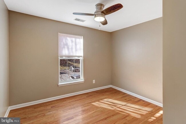 Building Photo - 2594 Sylvan Moor Ln