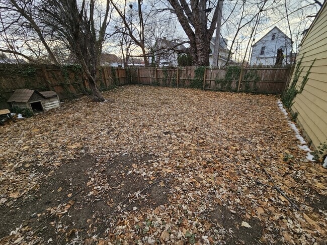 Building Photo - 15218 Shiloh Rd