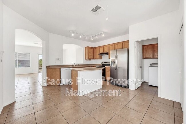 Building Photo - 11679 W Madero Dr