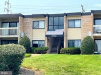 Building Photo - 6302 Hil-Mar Dr