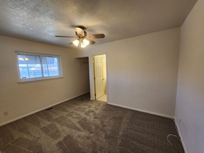 Building Photo - Cozy Ranch in Thornton