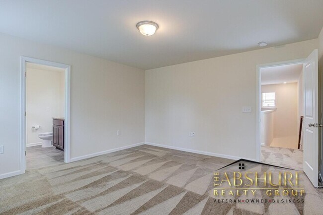 Building Photo - 2123 Water Marsh Trl