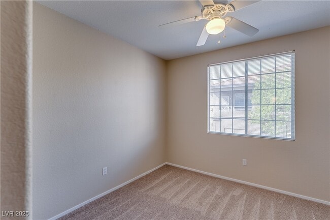Building Photo - 9901 Trailwood Dr