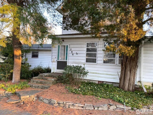 Primary Photo - 296 Riva Ave