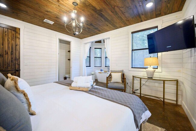 Building Photo - 295 Apple Rdg Ln