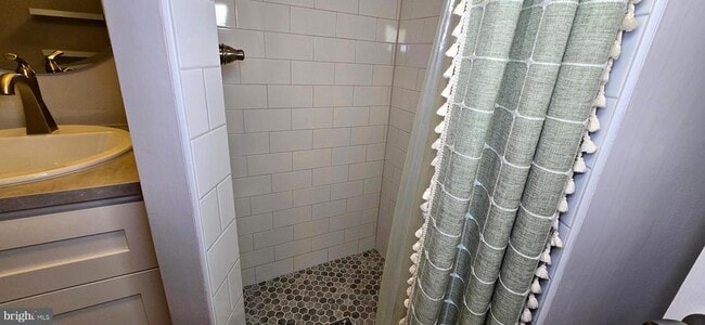 Building Photo - 4411 39th St